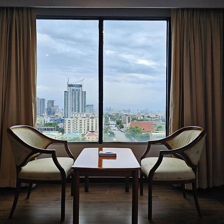 Alexander Hotel Бангкок Экстерьер фото