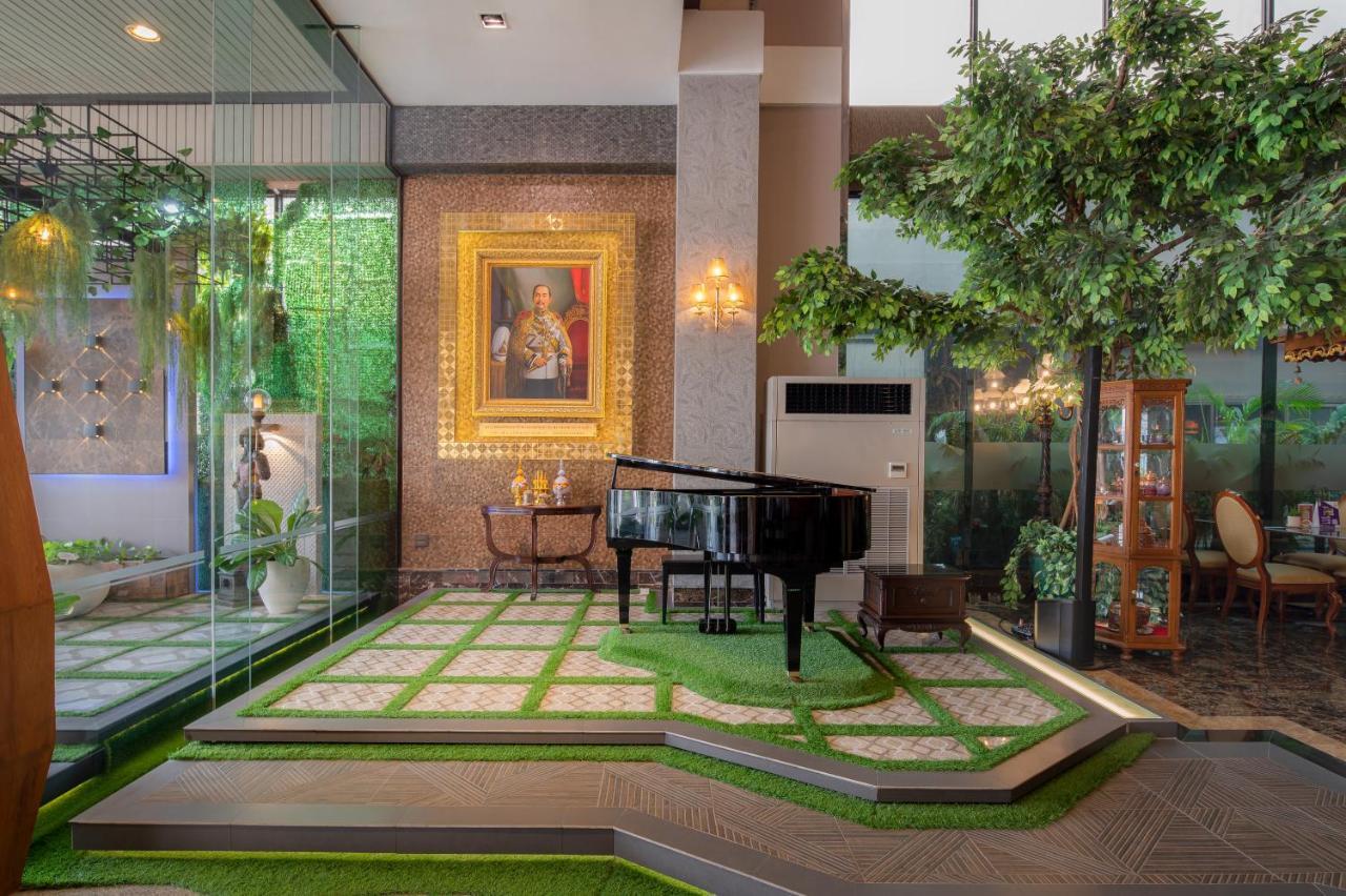 Alexander Hotel Бангкок Экстерьер фото